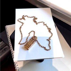 ✨💖 Tory Burch x Fitbit Rose Gold Logo Pendant Necklace | Designer Tech-Luxe  💖